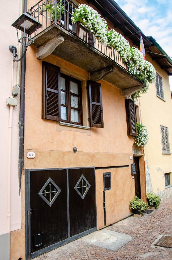 Holiday House Antica Dimora Soggiorni In Langa Centro Storico La Morra Ngoại thất bức ảnh
