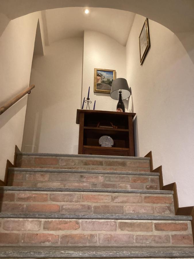 Holiday House Antica Dimora Soggiorni In Langa Centro Storico La Morra Ngoại thất bức ảnh
